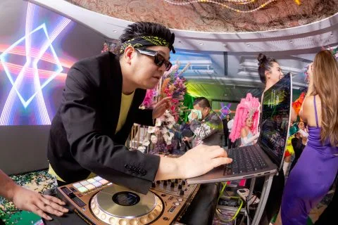 Celebrate Anniversary Moment: A Night to Remember with 79 Art Studio