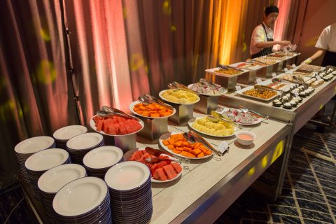 Ceva, De Gala Dinner Party